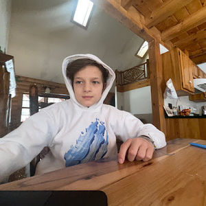 Meet your Posher, Lia